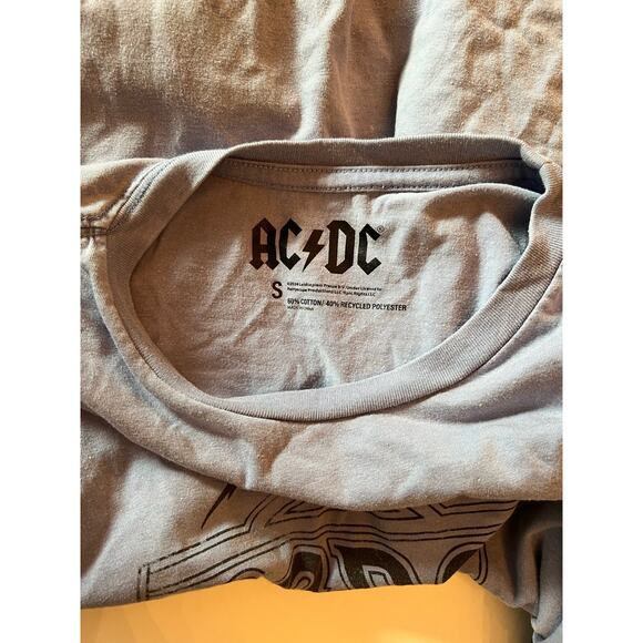 AC/DC High Voltage Men's Soft Light Blue Band Logo T-Shirt Size Small - Picture 3 of 3